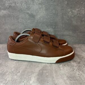 Nike Brown Sneakers